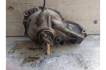 Front reducer BMW X5 E70 2004249 3 0L diesel 173kW 2010 Catalog number of the part 2004249