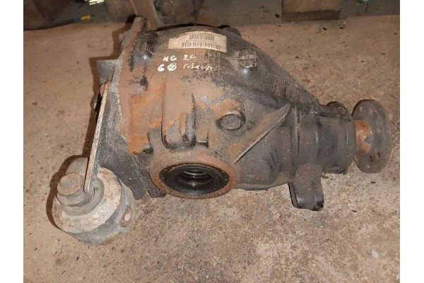 Reductor trasero BMW 3 Compact (E46) 7526158 2.0L diésel 110kW 2003 usado 2