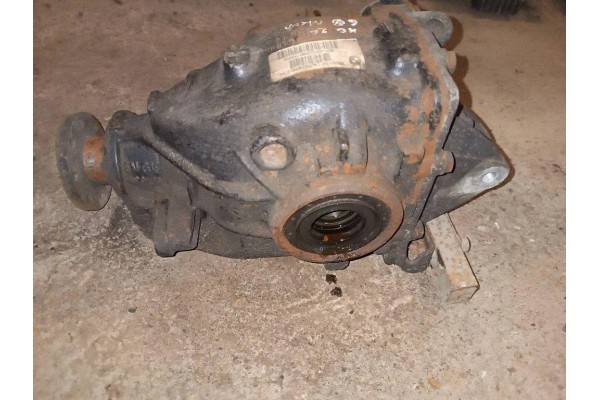 Reductor trasero BMW 3 Compact (E46) 7526158 2.0L diésel 110kW 2003 usado 3