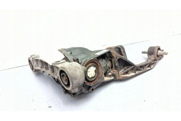 Rear reducer MERCEDES BENZ VITO Van W447 Q2599487 2 2L diesel 140kW Part manufacturer Mercedes Benz OE