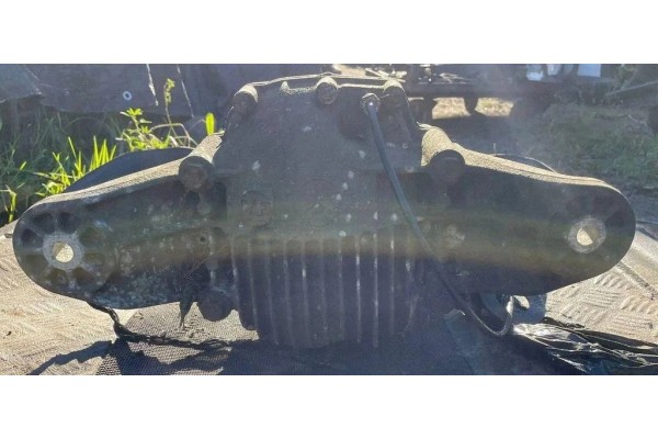 Reductor trasero Mercedes-Benz M (W164) A4460310032 2.99L diésel 165kW 2006 usado 2