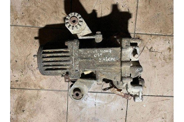 Reductor trasero Peugeot 4007 (GP) T01GS06080045 2.4L gasolina 125kW 2008 usado 6