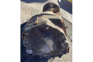 Rear reducer MERCEDES BENZ CLK Convertible A209 2103513308 gasoline 120kW Part manufacturer Mercedes Benz OE