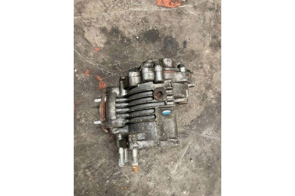 Reductor delantero Toyota Rav 4 Iii (A3) 2YZ78 2.0L gasolina 112kW 2007 usado 2