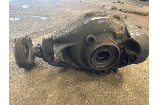 Reductor trasero BMW Serie 3 (F30, F80) 7544873 3.0L diésel 190kW 2013 usado 4