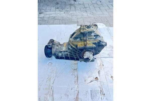 Reductor delantero Mercedes-Benz M (W163) 4400310009 2.7L diésel 120kW 2004 usado 7