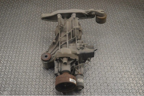 Reductor trasero Volvo XC90 II 31437121 25303289 2.0L 165kw 2015 usado 3