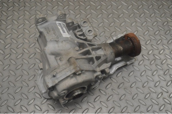 Reductor delantero Volvo XC40 (536) 6118277 25091359 2.0L 110 kW 2018 usado 3