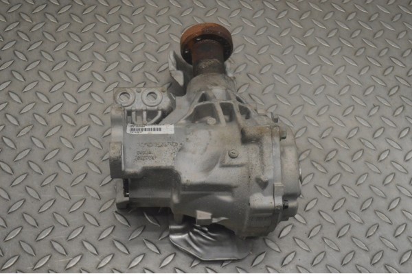 Reductor delantero Volvo XC40 (536) 6118277 25091359 2.0L 110 kW 2018 usado 4