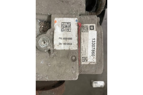Diferencial de puente y suspensión trasera para Opel Insignia 2.0 Turbo 4x4 usado 3