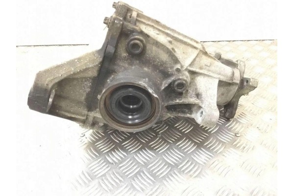 Reductor trasero Mercedes-Benz S (W222, V222, X222) A2223510600 4.0L gasolina usado 2