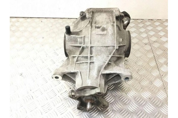 Reductor trasero Mercedes-Benz S (W222, V222, X222) A2223510600 4.0L gasolina usado 6
