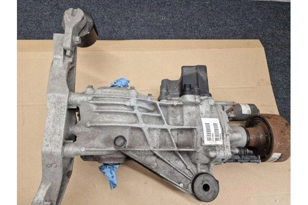 Reductor trasero Volvo XC90 II 4585384 2.0L diésel 173kW 2018 usado 4