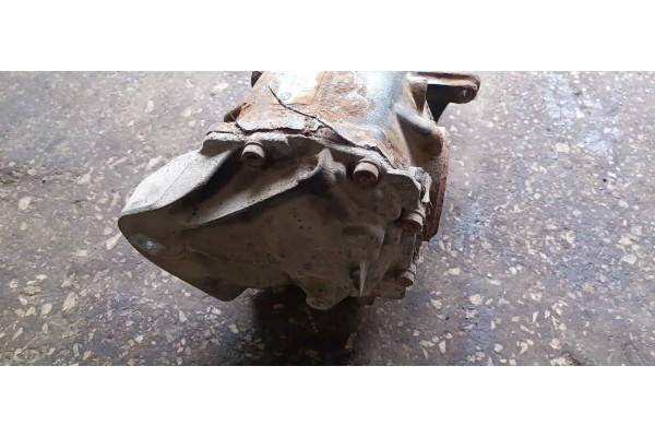 Reductor trasero BMW 1 (F20) 7599472 2.0L diésel 120kW 2013 usado 5