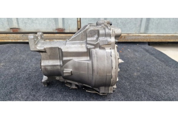 Reductor delantero Volvo XC60 II (246) P32339091 2.0L híbrido 145kW 2021 usado 6