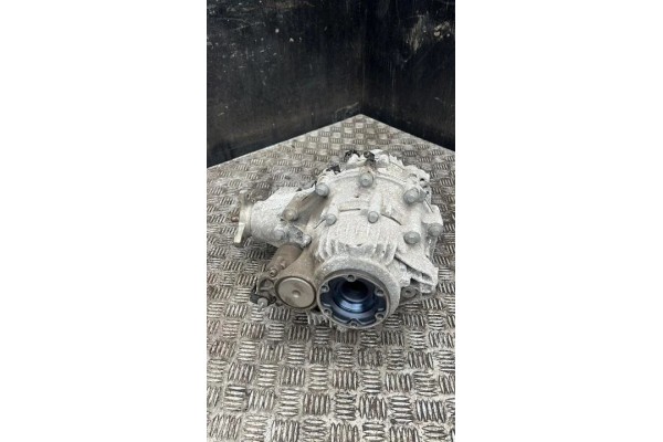 Reductor trasero Alfa Romeo Stelvio (949) 00552760260 gasolina 375kW 2019 usado 5