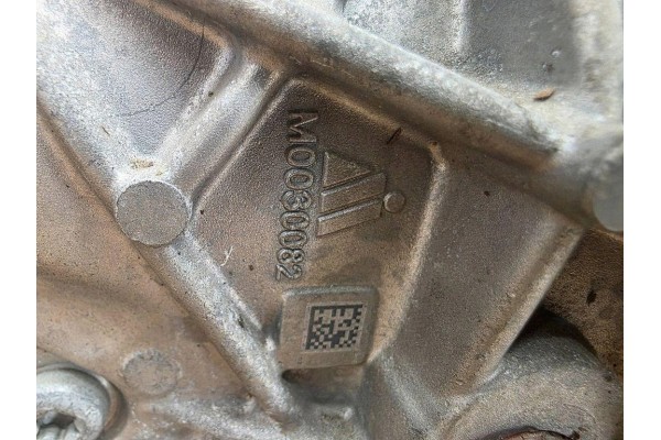 Reductor delantero MASERATI 00463418870 2.0L híbrido 243kW 2023