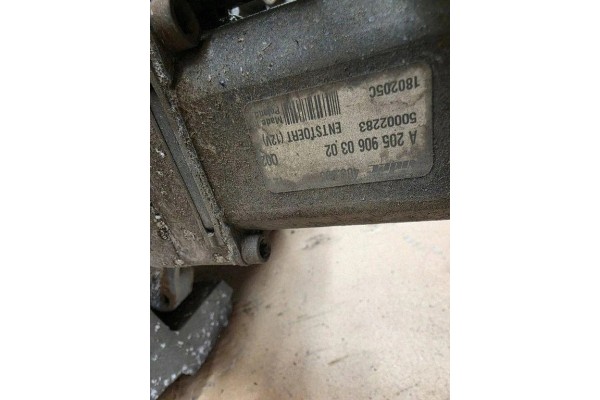 Reductor trasero Mercedes-Benz C (W205) A2059060302 4.0L gasolina 375kW 2018 usado 10