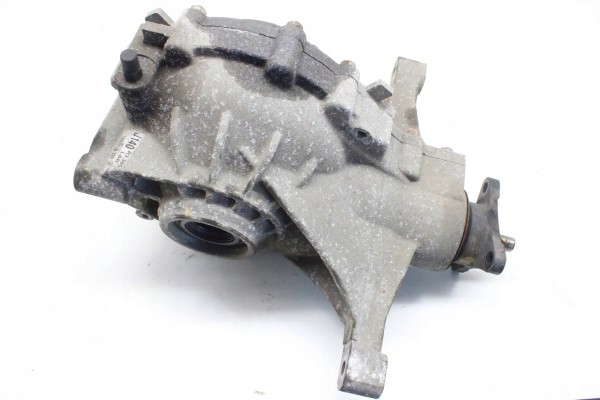 Reductor trasero Kia Stinger (CK) 3385RATIO 38303905 2.2L 147 kW 2019 usado 2