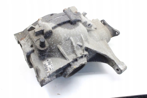 Reductor trasero Kia Stinger (CK) 3385RATIO 38303905 2.2L 147 kW 2019 usado 3