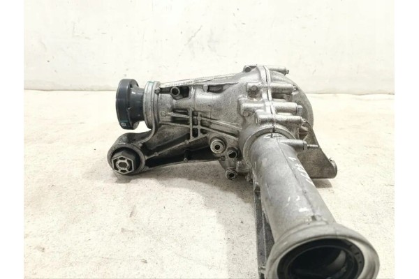 Reductor delantero Mercedes-Benz A1673305200 2022 usado 3