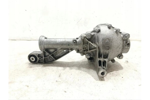 Reductor delantero Mercedes-Benz A1673305200 2022 usado 4