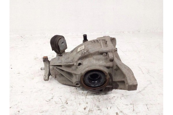 Reductor trasero Mercedes-Benz C (W205) 2053509527 1.5L gasolina 135kW 2021 usado 5
