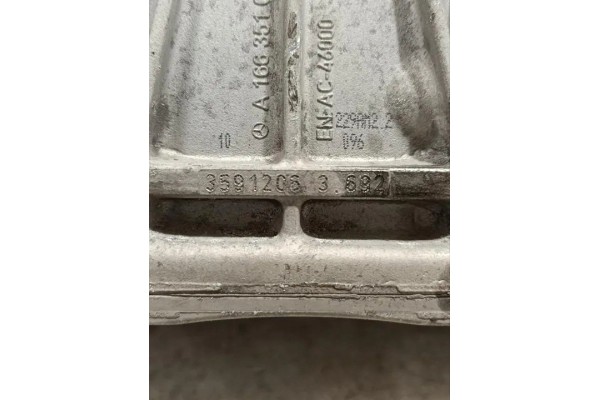 Reductor trasero Mercedes-Benz A1663510000 2022 usado 9
