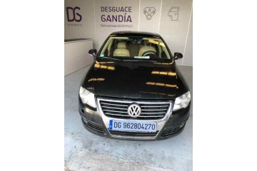 VOLKSWAGEN PASSAT BERLINA (3C2) Highline