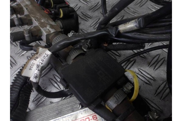 Instalación de Glp Stag-300-6 ISA2 para Audi A6 C5 2.4 V6 usado 5