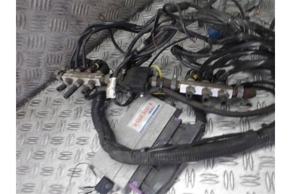 Instalación de Glp Stag-300-6 ISA2 para Audi A6 C5 2.4 V6 usado 6