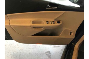 VOLKSWAGEN PASSAT BERLINA (3C2) Highline