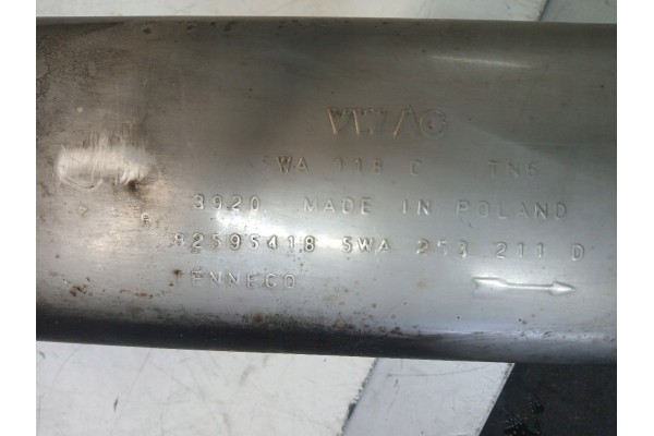 Volkswagen Golf Viii CD1 2020 - presente Escape 5WA253611N 5WA253211D usado 7
