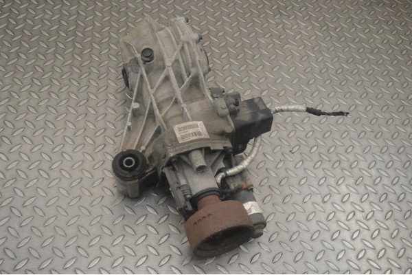 Reductor trasero Volvo XC40 (536) 2.0L 110 kW 2018 usado 4