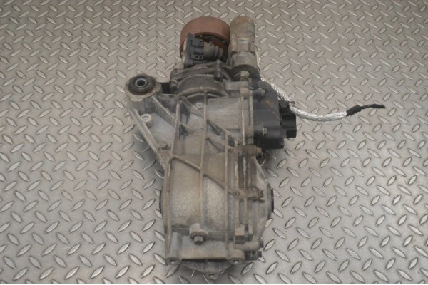 Reductor trasero Volvo XC40 (536) 2.0L 110 kW 2018 usado 6