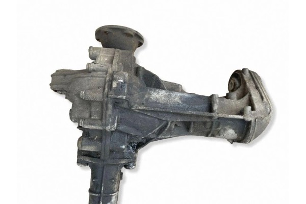 Reductor delantero Porsche Cayenne (92A) 9583490117X 2.97L diésel 180kW 2012 usado 5