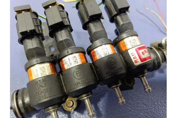 Instalación de Gas Brc S32 Evo para Nissan X-Trail T30 01-04 usado 10