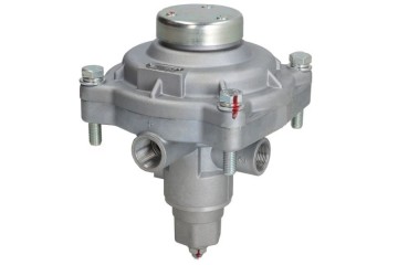 Semi trailer control valve