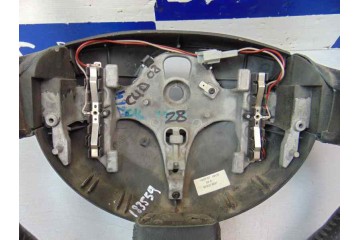 8200276081 VOLANTE RENAULT CLIO III Confort Dynamique 8200276081 183559 RENAULT - 2