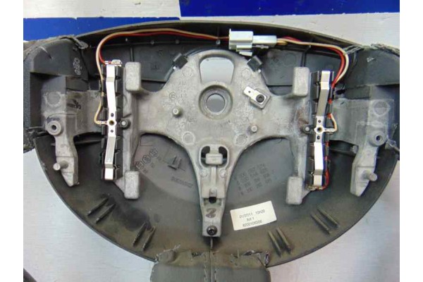 8200106306 VOLANTE RENAULT MEGANE II BERLINA 3P