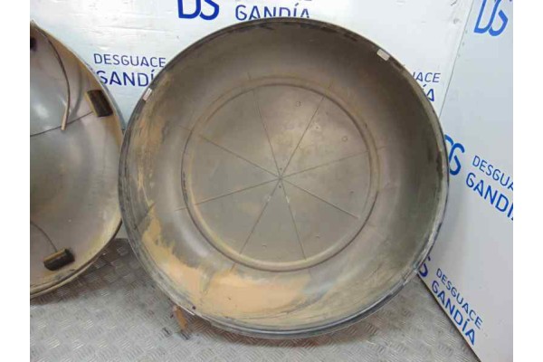 PROTECTOR NEUMATICO REPUESTO OPEL FRONTERA A Básico PROTECTOR 183600 OPEL - 1