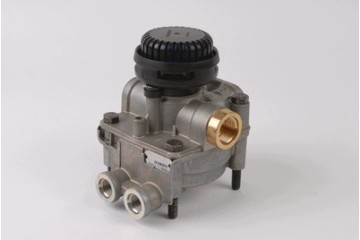 Relay valve 973 011 208 0 for IVECO RVI KERAX MAGNUM MIDLUM