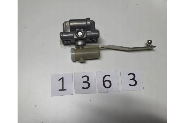 Mercedes airbag levelling valve knorr bremse 0500005002000