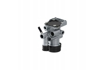 Relay trailer emergency braking valve with release valve 9