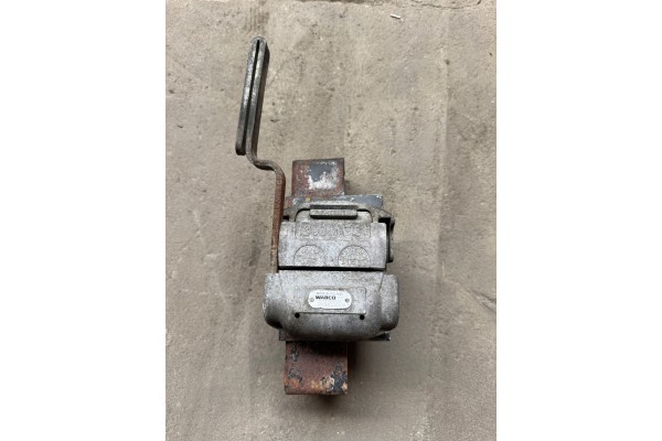 Duomatic 4528020090 quick coupler Part manufacturer Wabco