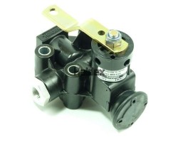 Air suspension valve 612048171