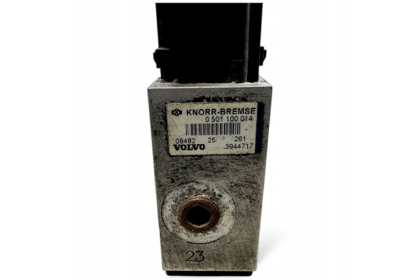 13 04 1000 EBS Cushion levelling valve Volvo Part manufacturer Volvo OE