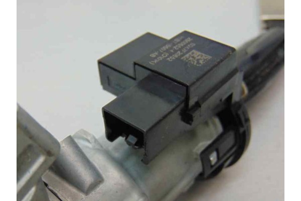 H1BC-3F880-AB ANTIRROBO / LLAVE CONTACTO FORD FIESTA (CE1) Cool&Connect 2017 H1BC-3F880-AB 184966 FORD - 1