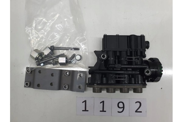 Suspension control valve ECAS Knorr Bremse K160356N50 1302682 1343254 Packaging status original