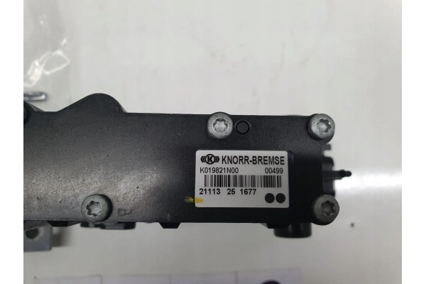Suspension control valve ECAS Knorr Bremse K160356N50 1302682 1343254 Catalog number of the part K 160356N50